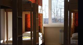 Гостиница Хостел «Береста» Великий Новгород Кровать в общем 6-местном номере для мужчин и женщин-1
